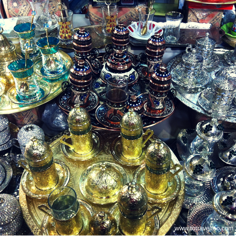 Tea Shops are aplenty in the Grand Bazaar in istanbul