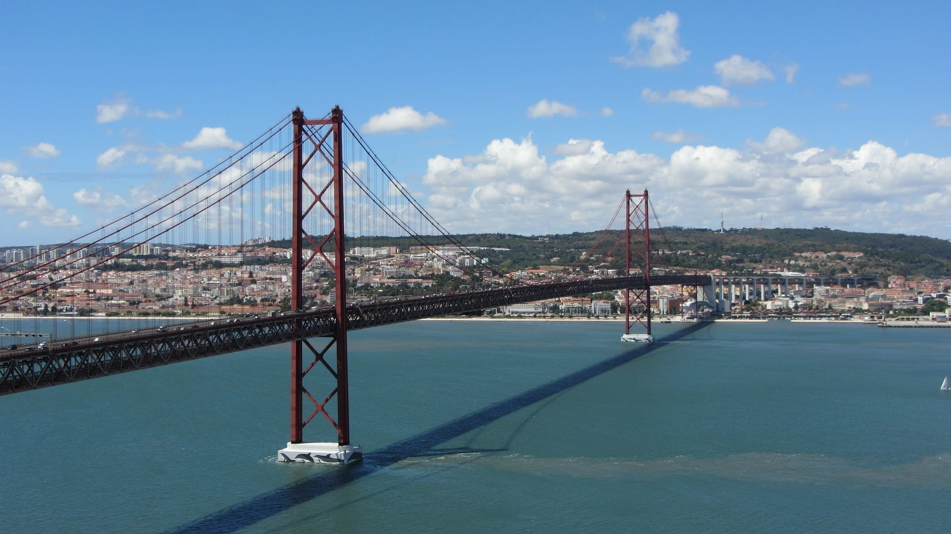 Lisbon 25 de Abril Bridge