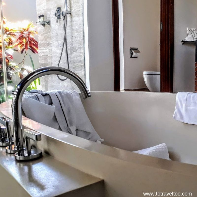 Bathroom at the One Bedroom Cottage - luxury escape in Vietnam