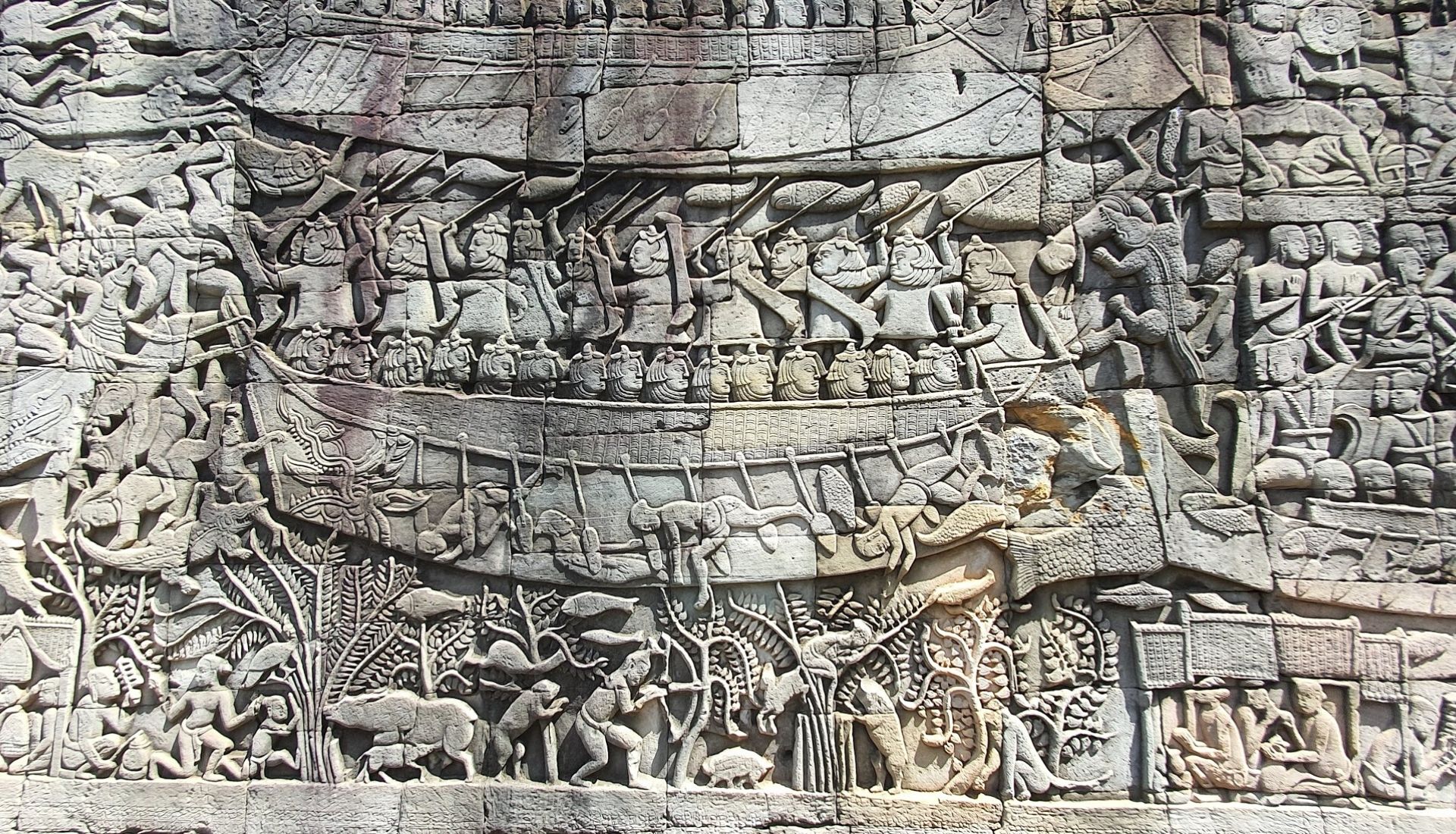 Bas reliefs Bayon Temple