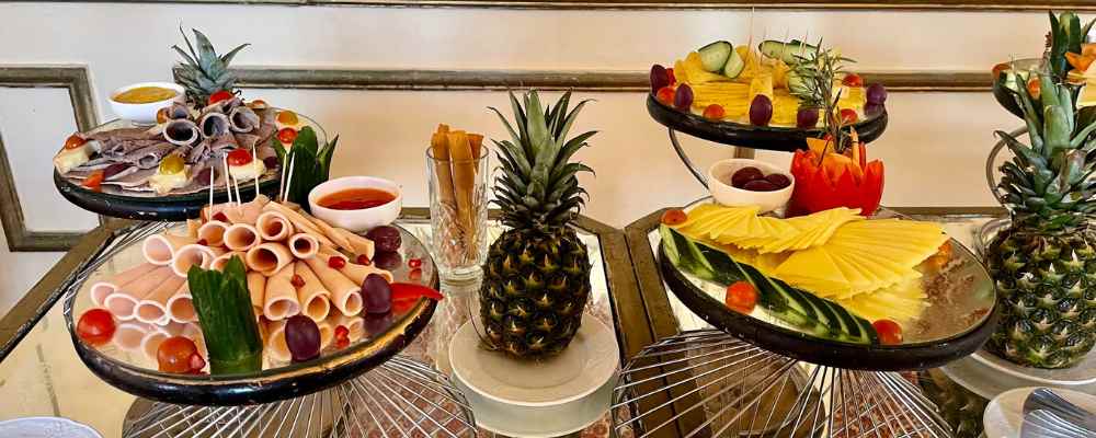 The breakfast at the Restaurant Paradise Inn Le Metropole Alexandria